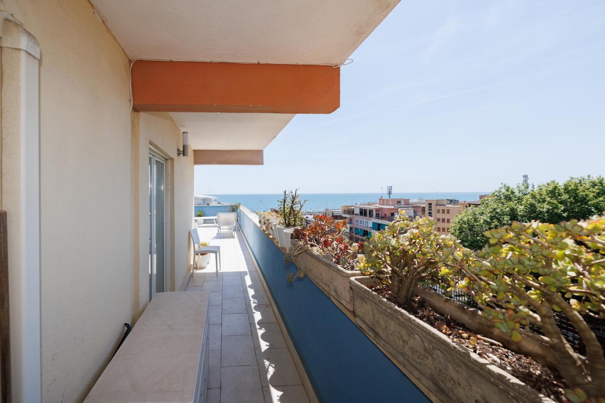 Attico Lux Apartment Lido di Ostia Exterior foto